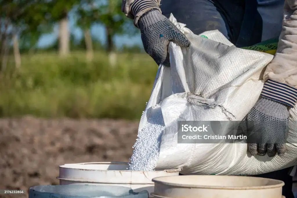Yara's Sharp Sales Increase in 2025: What Fertilizer Recovery Means for Food Ingredient Feedstock Costs