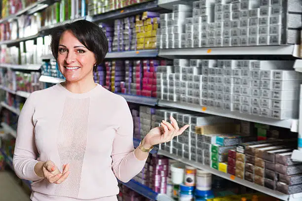 Retailer Dye Removal Pledges: What 2026‑2027 Deadlines Mean for Food Manufacturers