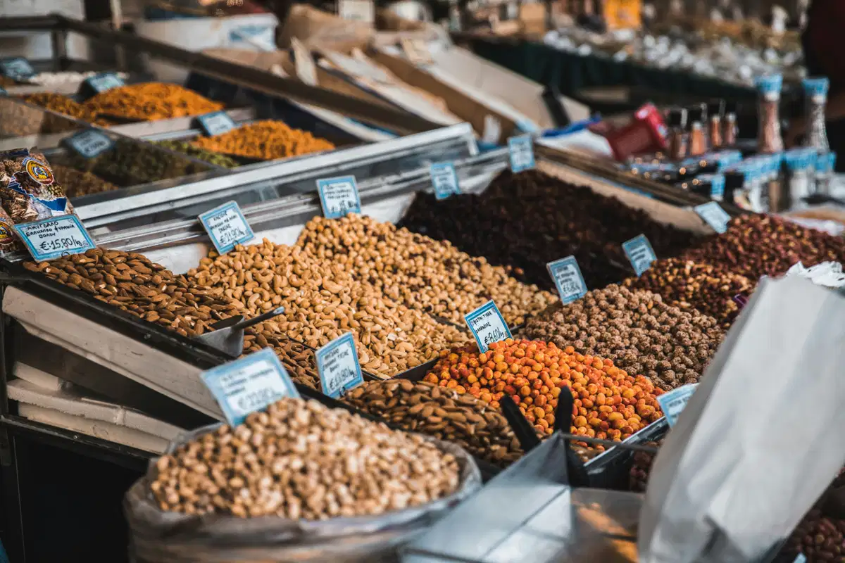 Food Ingredient Import and Export Trends: What Buyers and Suppliers Need to Know