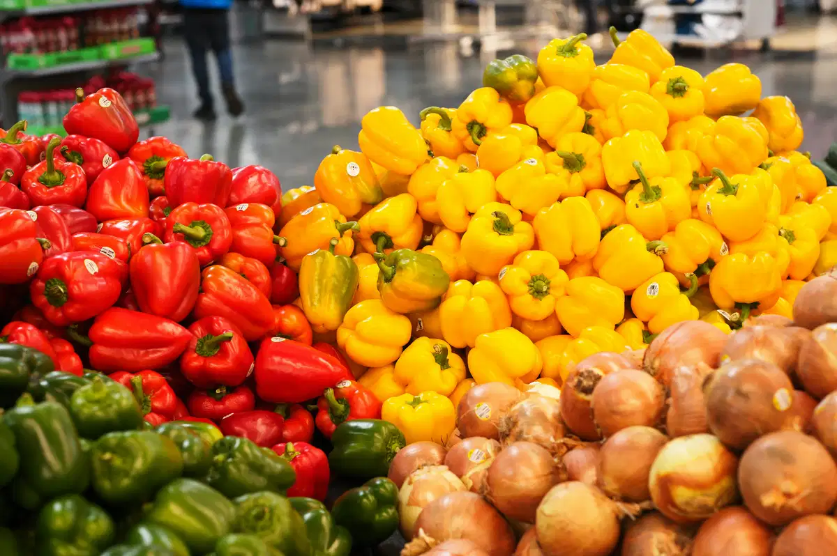 Food Ingredient Price Trends in 2026: Key Factors Affecting Global Market Costs